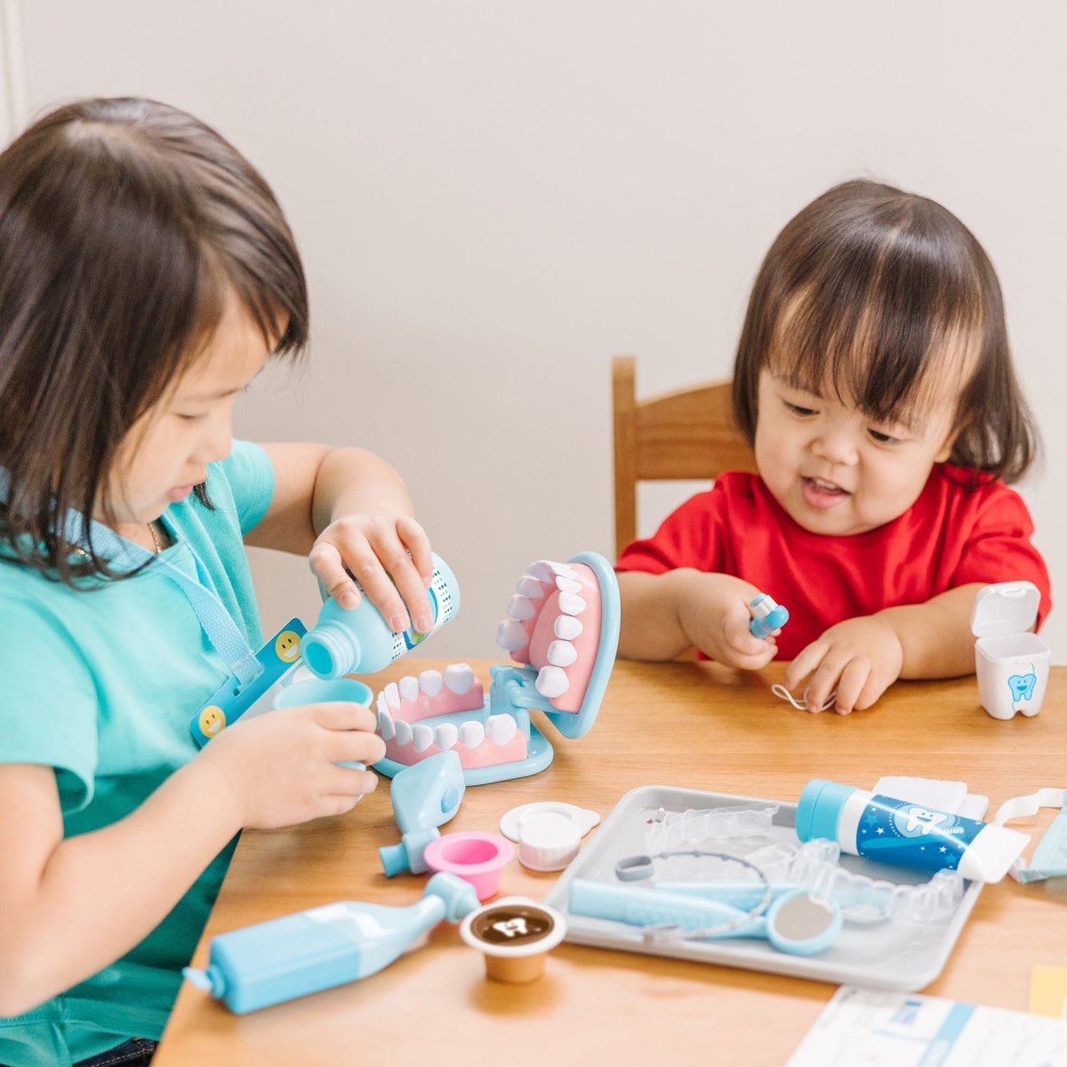 Super Smile Dentist Kit, Ages 3+ Z0J0 - product image 5